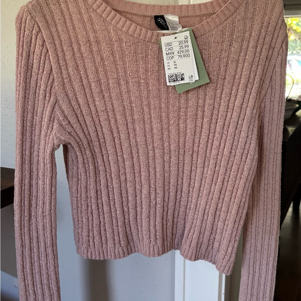 H&M cropped blush pink Sweater